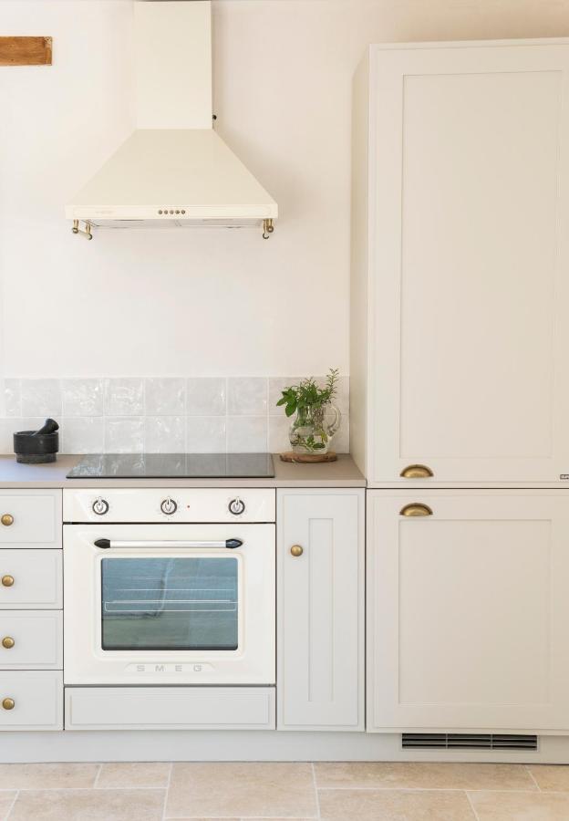 La Petite Ruche, 1 Bedroom Gite In The Luberon Apt Eksteriør bilde