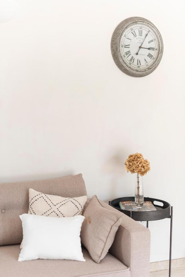 La Petite Ruche, 1 Bedroom Gite In The Luberon Apt Eksteriør bilde