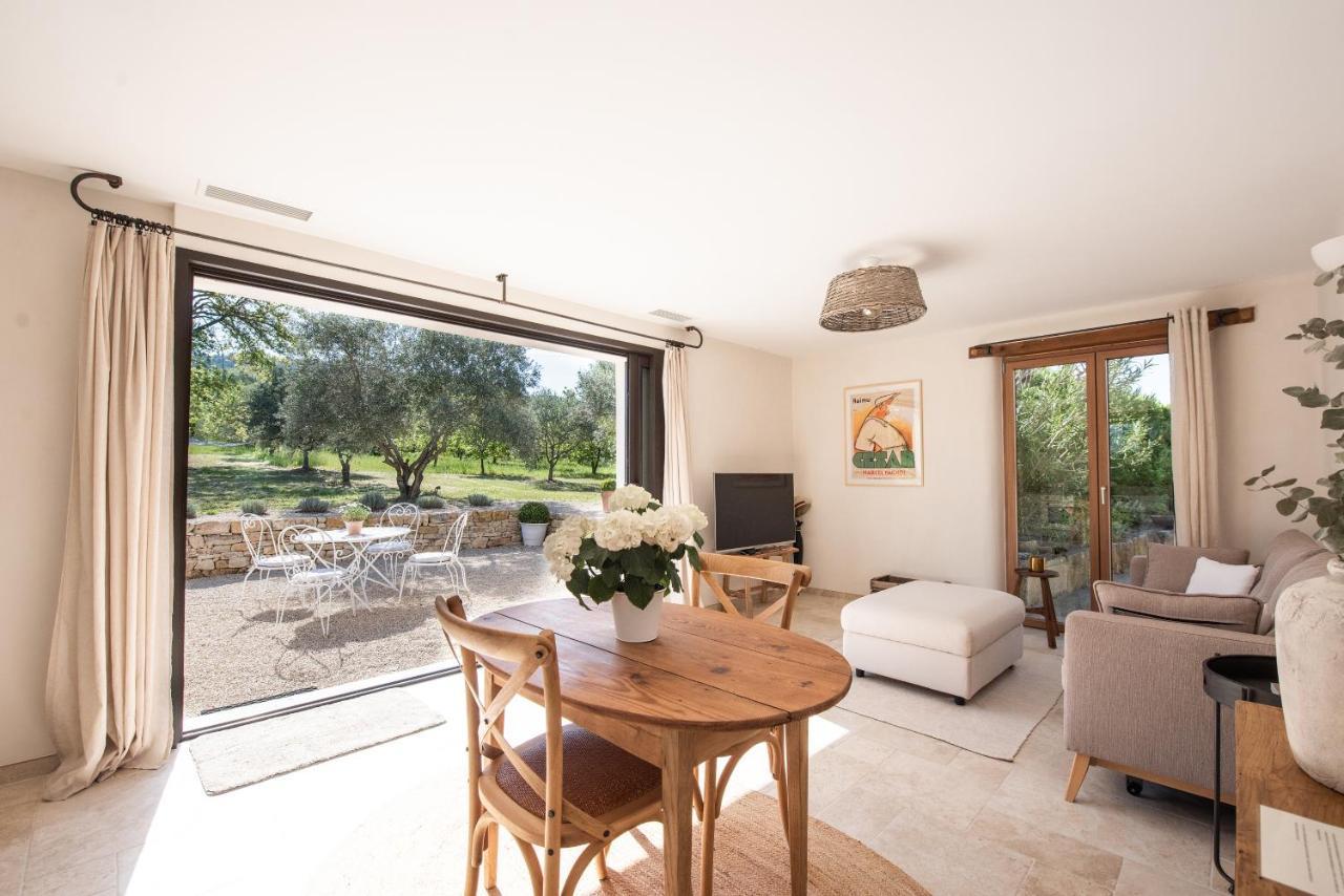 La Petite Ruche, 1 Bedroom Gite In The Luberon Apt Eksteriør bilde